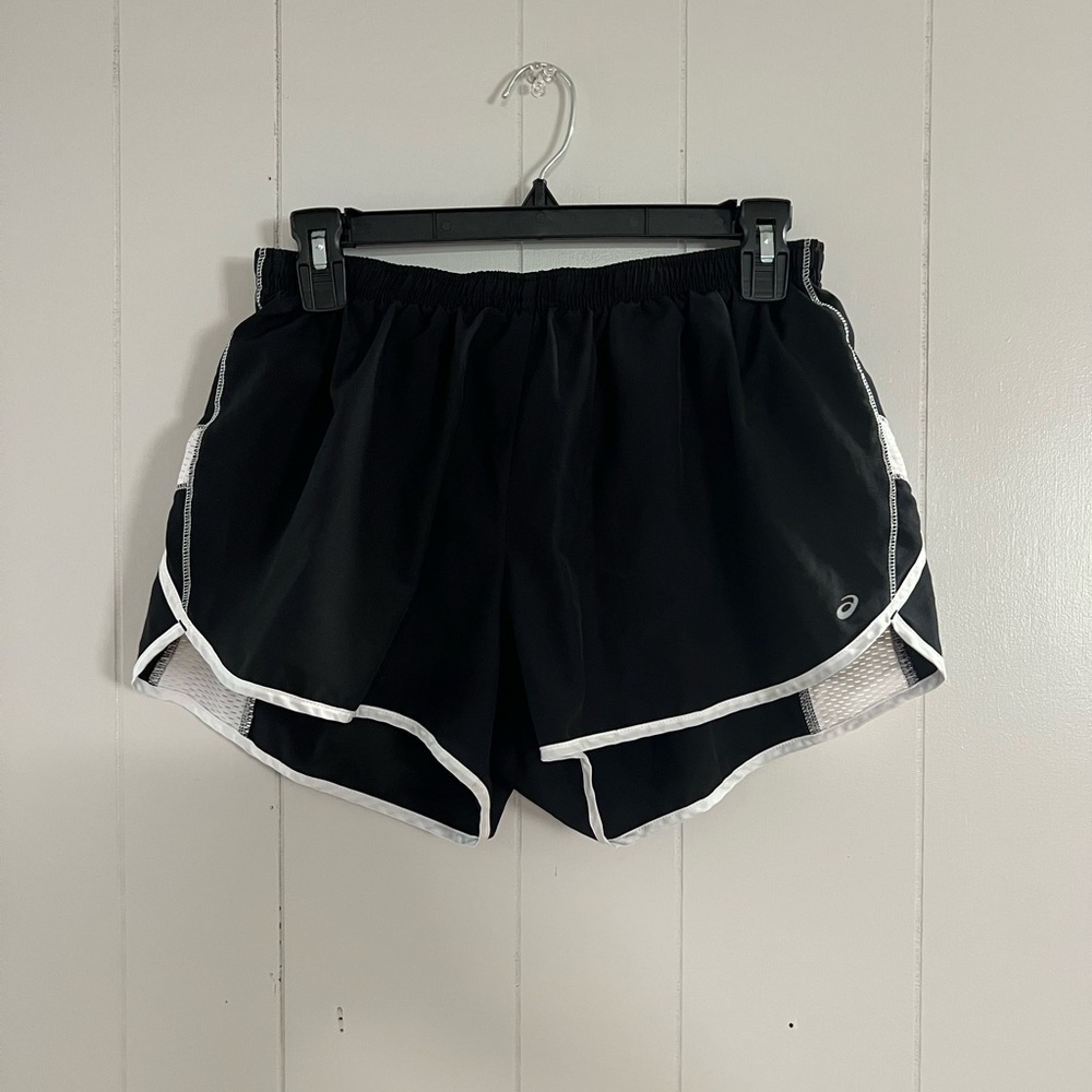 Medium Asics running shorts with liner and hidden pockets